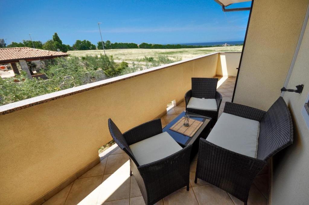 Angela Lägenhet Novigrad Istria Exteriör bild