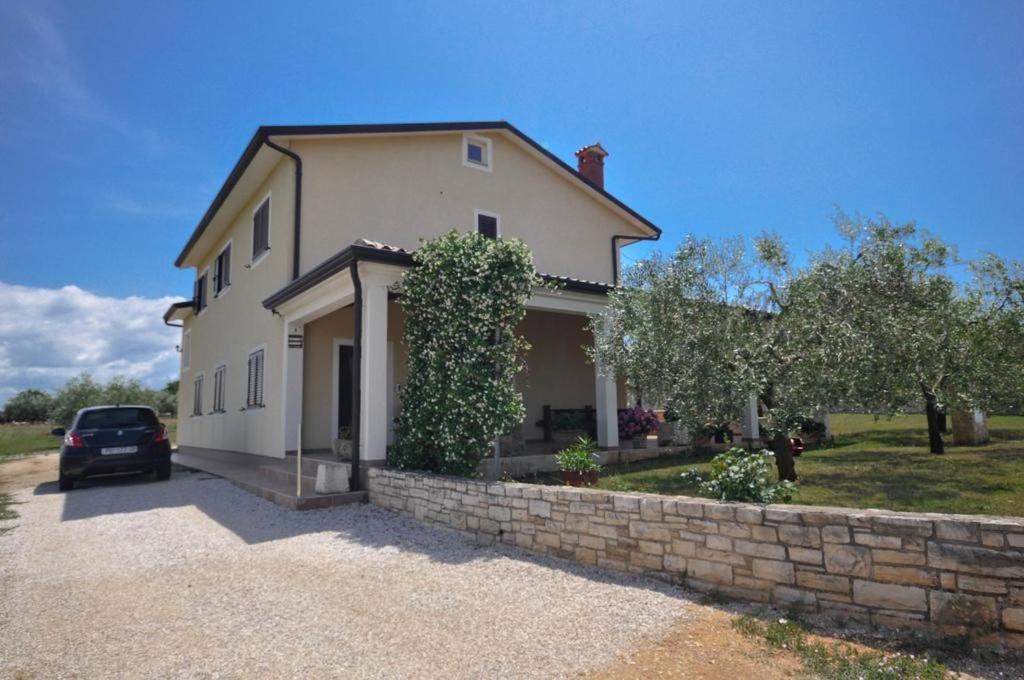Angela Lägenhet Novigrad Istria Exteriör bild